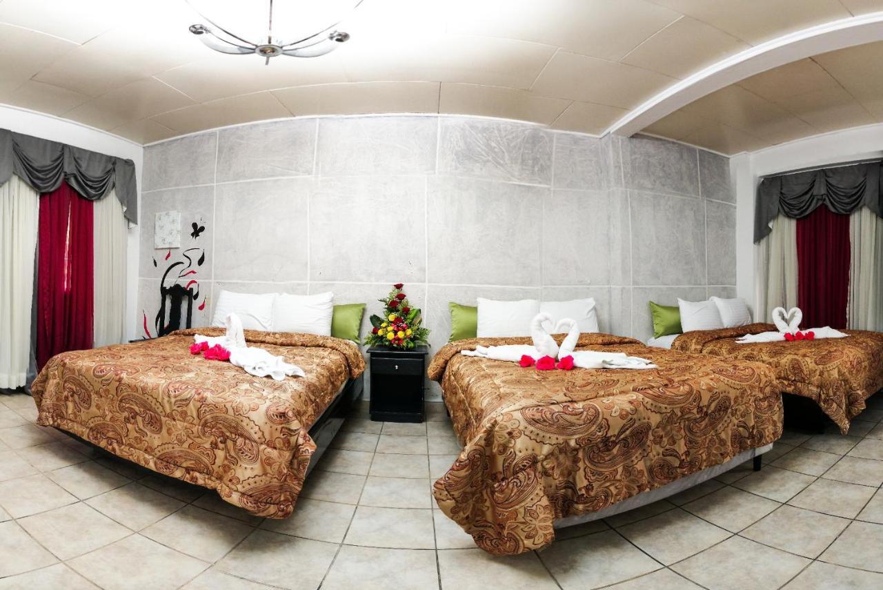 Uw Oasis Hotel Ла-Сейба Экстерьер фото